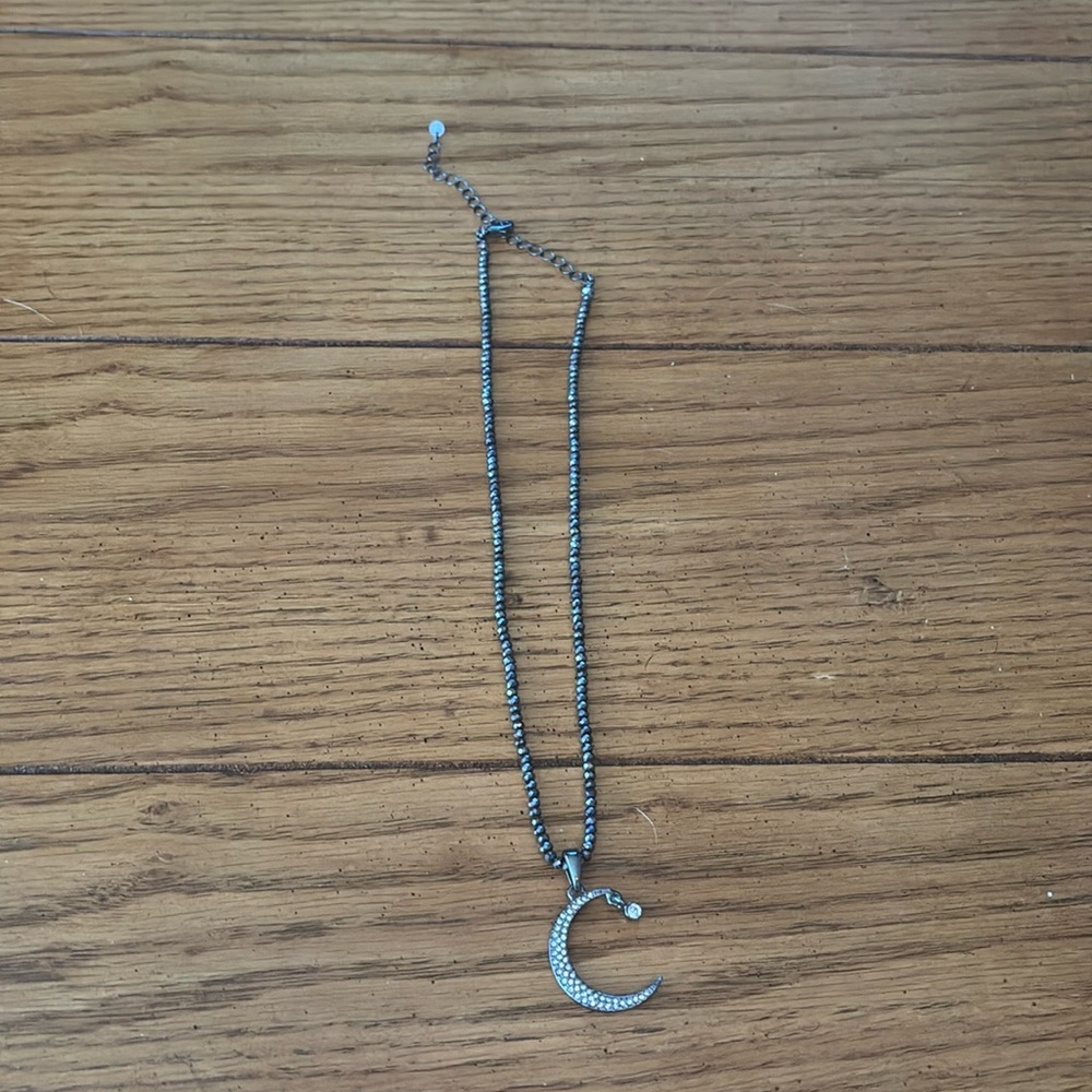 Black Mooncrest gem necklace